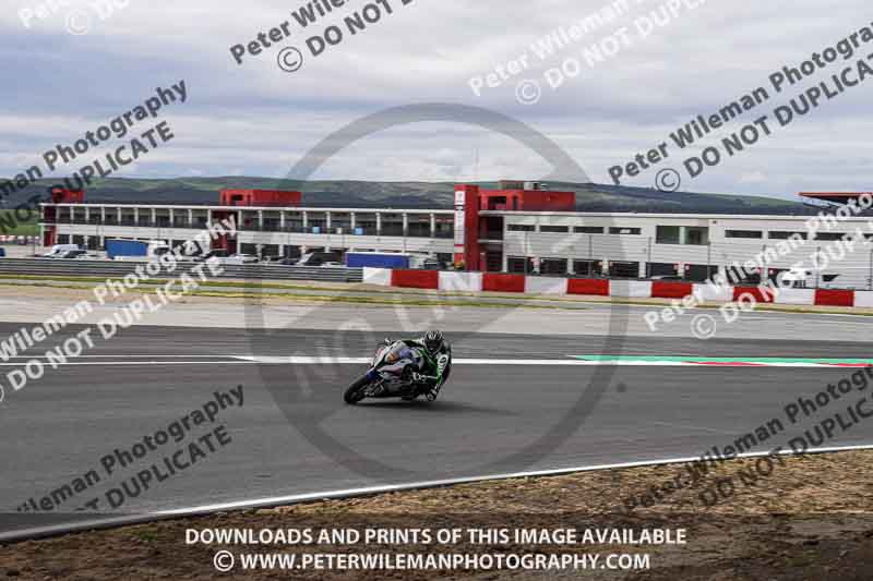 cadwell no limits trackday;cadwell park;cadwell park photographs;cadwell trackday photographs;enduro digital images;event digital images;eventdigitalimages;navarra;no limits trackdays;peter wileman photography;racing digital images;trackday digital images;trackday photos